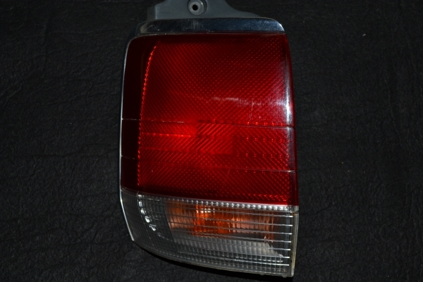 ขายไฟท้าย TOYOTA REGIUS (รีกัส)