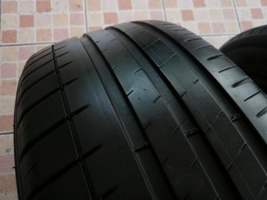 ขายยาง MICHELIN PILOT SPORT3 205-55-16 ปี11 (1ชุด)