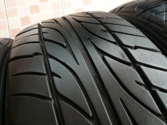 ขายยาง DUNLOP LM703 205-55-16 งามๆๆ (1ชุด)