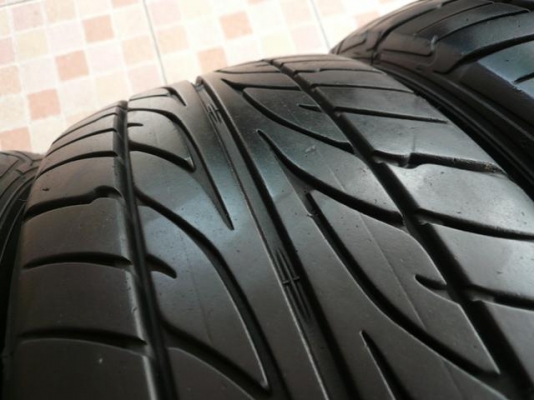 ขายยาง DUNLOP LM703 205-55-16 งามๆๆ (1ชุด)