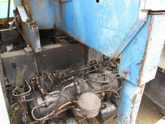 รถบรรทุก 6 ล้อ ติดเครน ยี่ห้อ HINO ติดเครน 3 ตัน  180 แรงม้า