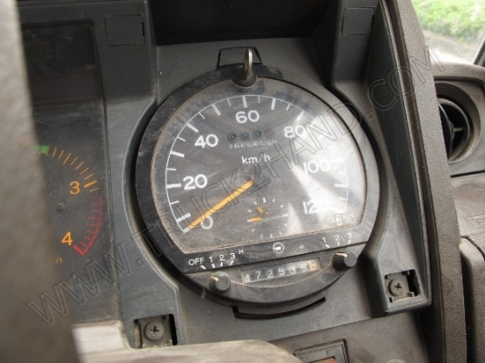 รถบรรทุก 6 ล้อ ติดเครน ยี่ห้อ HINO ติดเครน 3 ตัน  180 แรงม้า