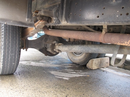 รถบรรทุก 6 ล้อ ติดเครน ยี่ห้อ HINO ติดเครน 3 ตัน  180 แรงม้า