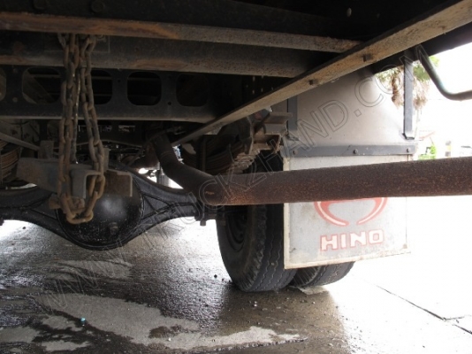 รถบรรทุก 6 ล้อ ติดเครน ยี่ห้อ HINO ติดเครน 3 ตัน  180 แรงม้า