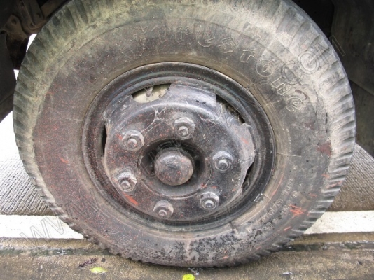 รถบรรทุก 6 ล้อ ติดเครน ยี่ห้อ HINO ติดเครน 3 ตัน  180 แรงม้า