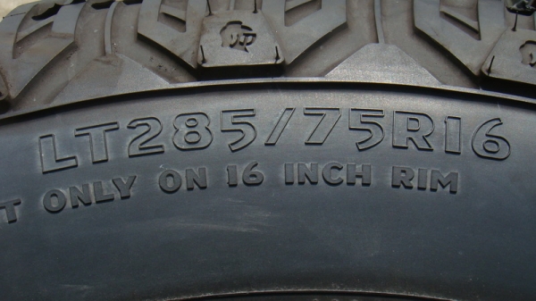 ขายยางMud Cooper Discoverer STT 285 75 r16 ปี12 ขายยางMud Cooper Discoverer STT 285 75 r16 ปี12