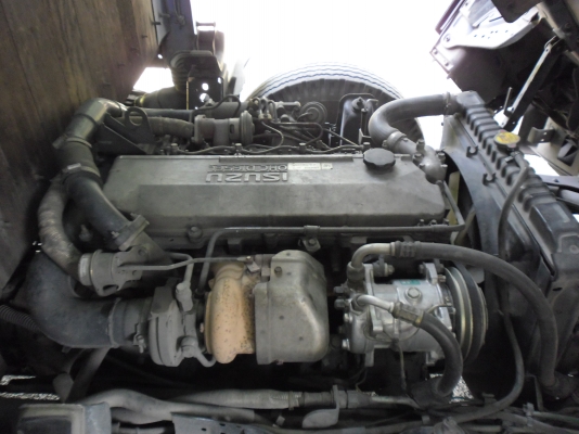 ขาย 6 ล้อ NPR 130 เทอร์โบ 5 เมตร ปี 47 สวยๆ ออกห้าง ขาย 6 ล้อ NPR 130 เทอร์โบ 5 เมตร ปี 47 สวยๆ ออกห้าง