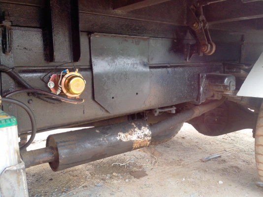 ขาย 6 ล้อ หน้ายาวดั้มเกษตร คัสซีสวย เครื่อง 140 แรงม้า  เอกสารทะเบียนพร้อมโอน ราคาต่อรองได้