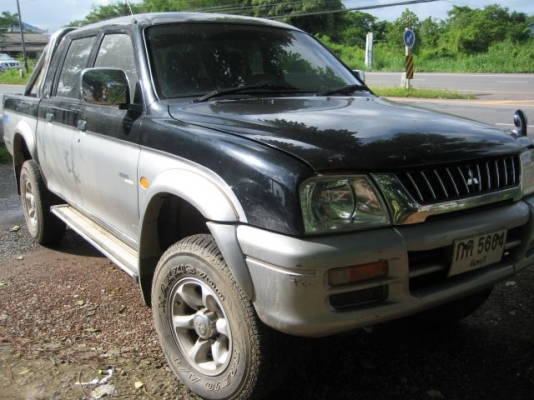 ขายสตราดา โฟว์วีล ขายสตราดา โฟว์วีล