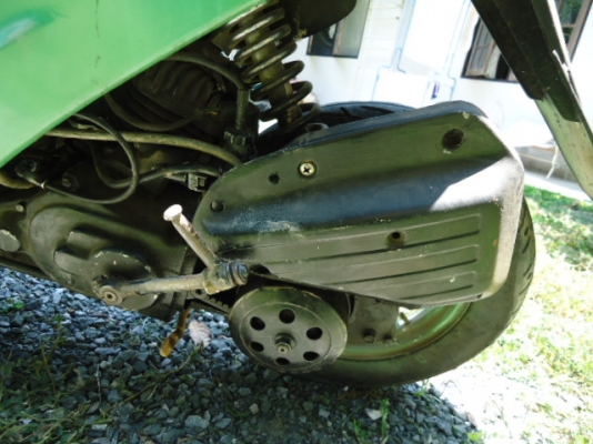 ขายสกู๊ตเตอร์สำหรับจ่ายตลาด สภาพเครื่องดี สตาร์ททีเดียวติด ระบบไฟติดหมดครับ ไฟหน้า เลี้ยว ไฟเบรค ขายสกู๊ตเตอร์สำหรับจ่ายตลาด สภาพเครื่องดี สตาร์ททีเดียวติด ระบบไฟติดหมดครับ ไฟหน้า เลี้ยว ไฟเบรค