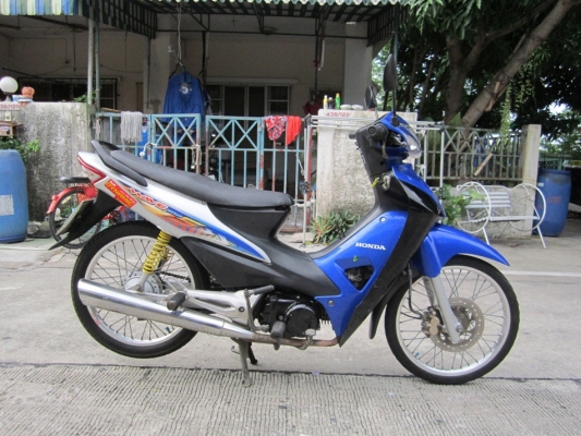 ยังไงก็ขาย wave100sปี50เครื่องพอได้ชุดโอนครบ