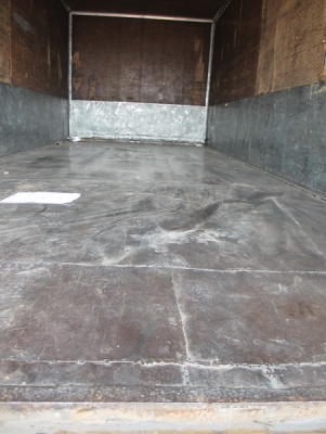 ขายตู้แห้งใส่รถ6ล้อ ประตู2บาน ยาว5.5เมตร สภาพดี