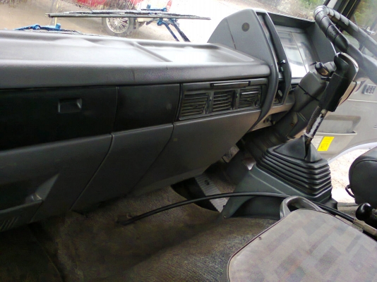 ขายHINO FM226สองเพลาดัมพ์สวยๆ ขายHINO FM226สองเพลาดัมพ์สวยๆ