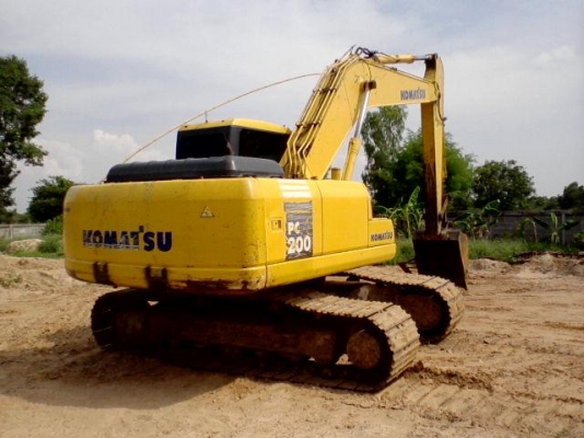 แม็คโคร Komatsu 200-7 สภาพพร้อมใช้ รถห้าง ทะเบียนพร้อมโอน ราคาถูก