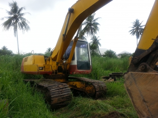 ขายอะใหล่ด่วน KOMATSU PC200-5 ทั้งคัน