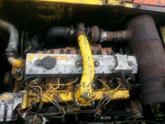 ขายอะใหล่ด่วน KOMATSU PC200-5 ทั้งคัน