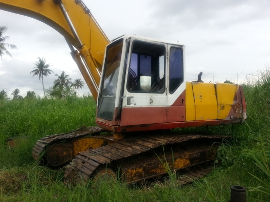 ขายอะใหล่ด่วน KOMATSU PC200-5 ทั้งคัน