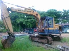 แบคโฮ Komatsu PC120-2 เอวแน่น ช่วงล่างเต็ม เครื่องปั้มแห้ง