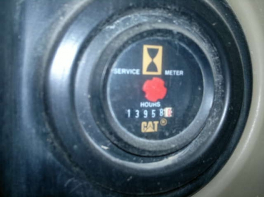 ขายรถแบคโฮ CAT 320-C เอกสารเล่มทะเบียน ไฟฟ้ามี แอร์มี บอร์ดี้สวย ราคาถูกๆสนใจจองด่วน