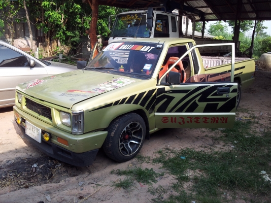 ขาย L200 ปี  33 เครื่องเสียงชุดใหญ่ ครับ