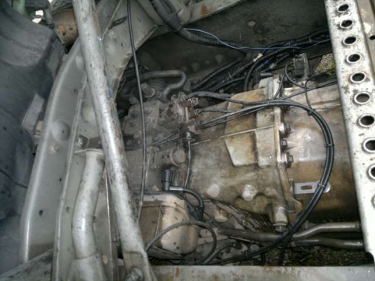 ขายรถหัวลาก 10 ล้อ 2 เพลา VOLVO FM-12 -6X4 เครื่อง.380 แรง ปี.47 รถสวยมากๆ