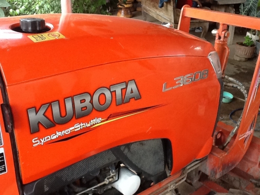คูโบต้า L3608 4 WD 2 เพลา ใบมีดตราช้าง ยางใหม่ 4 เส้นทำงาน 10XX ชั่วโมงสภาพดี
