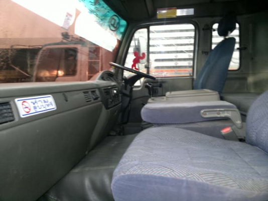 ขายรถหัวลาก 10 ล้อ 2 เพลา พร้อมหางเซมิดั้ม 3 เพลา 9 เมตน สามมิตร ปี.51 NISSAN 454H ปี.53 สวยทั้งหัวทั้งหาง สนใจโทร