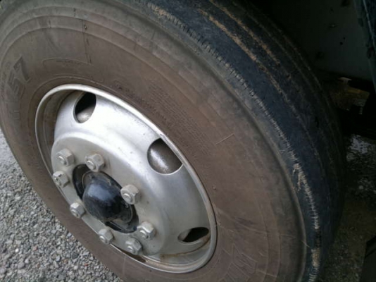 ขายรถหัวลาก 10 ล้อ 2 เพลา พร้อมหางเซมิดั้ม 3 เพลา 9 เมตน สามมิตร ปี.51 NISSAN 454H ปี.53 สวยทั้งหัวทั้งหาง สนใจโทร