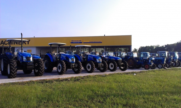 นิวฮอลแลนด์ ป้ายแดง ทุกรุ่น ดาวน์เริ่มต้น 20\% ดอกเบี้ย 0.75 บาท ผ่อนแบบรายเดือน ราย 6 เดือน หรือรายปี ได้นานถึง 5 ปี นิวฮอลแลนด์ ป้ายแดง ทุกรุ่น ดาวน์เริ่มต้น 20\% ดอกเบี้ย 0.75 บาท ผ่อนแบบรายเดือน ราย 6 เดือน หรือรายปี ได้นานถึง 5 ปี