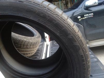 ยางBridgeStone Potenza RE050A 255-40-17 ปี06 จากยุ่น1คู่ ดอกเต็มๆถูกๆ ยางBridgeStone Potenza RE050A 255-40-17 ปี06 จากยุ่น1คู่ ดอกเต็มๆถูกๆ
