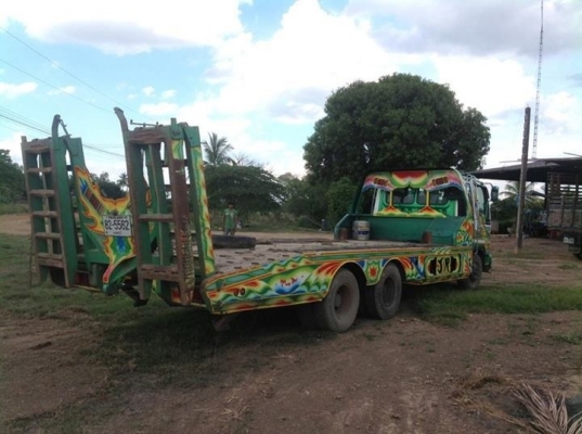 ่ขาย!!!!! สิบล้อแคระ สองเพลาหัวสมอเงิน210 สภาพพร้อมใช้