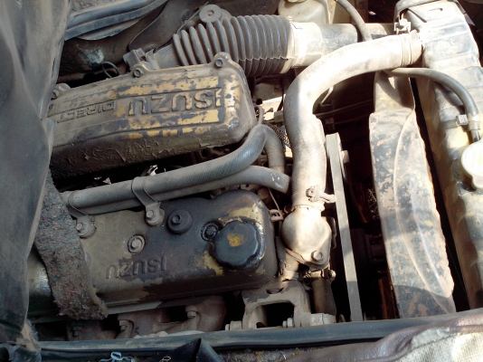 ขายรถตู้ ISUSU บัดดี้ เป็นรถตู่บรรทุก ทะเบียนพร้อมโอน