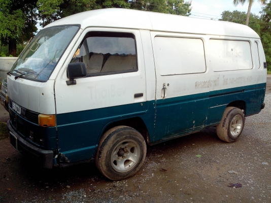 ขายรถตู้ ISUSU บัดดี้ เป็นรถตู่บรรทุก ทะเบียนพร้อมโอน