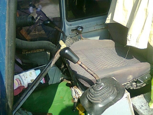 ขายรถแบ็คโฮ kobelco sk 200 mark 2 ปั๊ม K3V เครื่อง 6BD1 สัญญาซื้อขาย