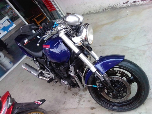 ขายxjr400 หรือแลกsr400สนใจติดต่อได้เลยคับ อยากเปลี่ยนแนว ราคาต่อลองได้คับ