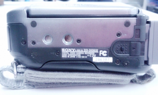 ขายกล้องถ่ายวีดีโอ Sony DCR-DVD803E