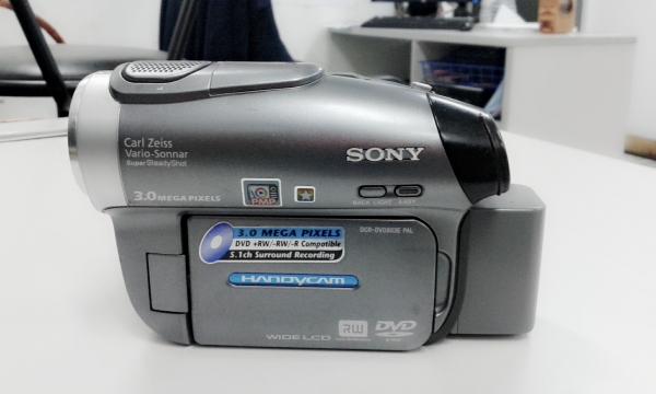 ขายกล้องถ่ายวีดีโอ Sony DCR-DVD803E