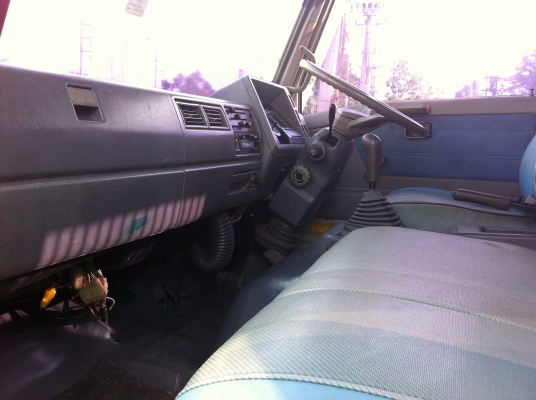 HINO FC 120 สวยๆซักคัน ให้พิจารณาครับ