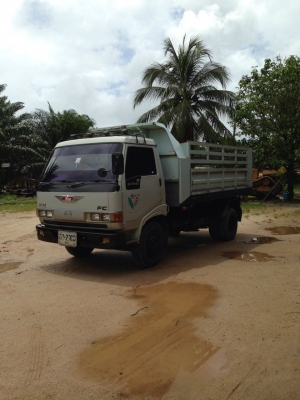 HINO FC 120 สวยๆซักคัน ให้พิจารณาครับ