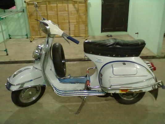 ขายเวสป้า สปริ๊น+เล่มทะเบียนชุดโอนครบ ภาษี54