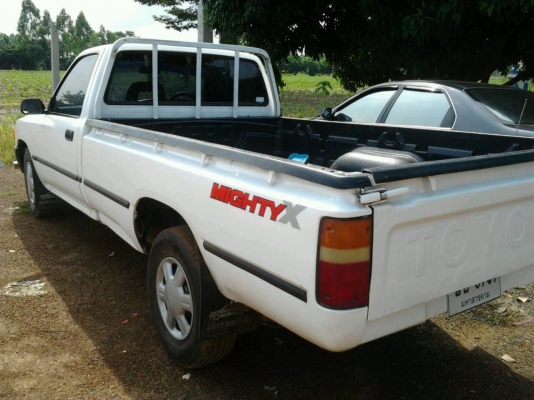 TOYOTA HILUX MIGHTY-X 2.5 MT ปี 38 รถสวยจัดสีบางเดิม ไม่เคยมีอุบัติเหตุหนักเลย เครื่องแน่นแรงดี ภายในเก๋งคอนโซลสวย แอร์เย็น พวงมาลัยธรรมดา กระบะปูพื้นยางลายเนอร์ ช่วงล่างคัชซีสวยมาก ยางสภาพดี 4 เส้นประมาณ 70\% พร้อมใช้งาน เอกสารเล่มทะเบียนครบพร้อมโอน ราคาต TOYOTA HILUX MIGHTY-X 2.5 MT ปี 38 รถสวยจัดสีบางเดิม ไม่เคยมีอุบัติเหตุหนักเลย เครื่องแน่นแรงดี ภายในเก๋งคอนโซลสวย แอร์เย็น พวงมาลัยธรรมดา กระบะปูพื้นยางลายเนอร์ ช่วงล่างคัชซีสวยมาก ยางสภาพดี 4 เส้นประมาณ 70\% พร้อมใช้งาน เอกสารเล่มทะเบียนครบพร้อมโอน ราคาต