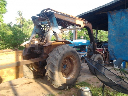 ***ขายแล้วครับขอบคุณ Truck2hand ขาย คีบมือสองตามสภาพ  ของKK ชลบุรี สภาพ ใช้งานได้ ปั๊มดี แรงดี ยกไม่มีตก ไม่โหลด ขายตามสภาพ ราคาต่อรองได้ครับ