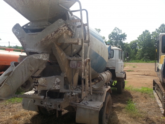 ขายรถโม่ปูน 3.5คิว สภาพใช้พร้อมใช้งาน พร้อมทะเบียน