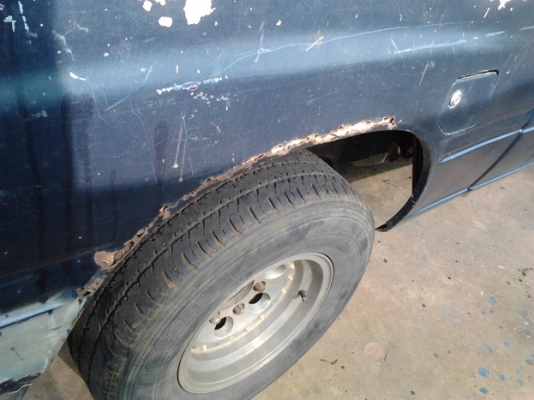 ขายตัด ก่อนทำสวย กระบะแค็ป มังกรทอง2.5ยอดนิยม ISUZU SPACECAB 2.5 SL ปี38/95(จดช้า) เครื่องเดิม4JA มังกรทอง2.5 แห้งดีไม่เยิ้ม แรง ประหยัด ช่วงล่างเดิมๆแน่นๆคัสซีสวยเดิมไม่มีผุไม่ดาม กระบะมีผุนิดๆ สีบางเดิมๆไม่สวยมีผุบ้างนิดหน่อย ภายในดี คอนโซลครบ พ.พาวเวอร