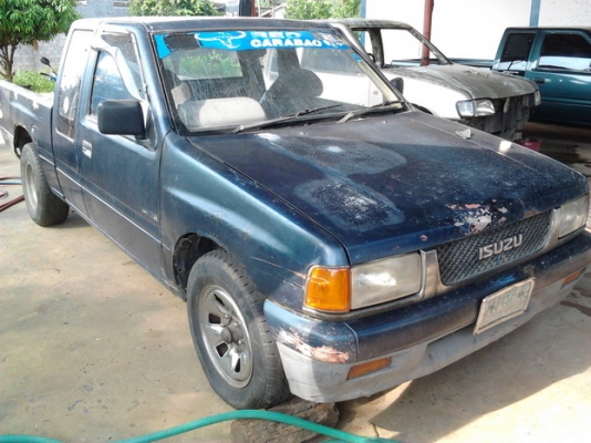 ขายตัด ก่อนทำสวย กระบะแค็ป มังกรทอง2.5ยอดนิยม ISUZU SPACECAB 2.5 SL ปี38/95(จดช้า) เครื่องเดิม4JA มังกรทอง2.5 แห้งดีไม่เยิ้ม แรง ประหยัด ช่วงล่างเดิมๆแน่นๆคัสซีสวยเดิมไม่มีผุไม่ดาม กระบะมีผุนิดๆ สีบางเดิมๆไม่สวยมีผุบ้างนิดหน่อย ภายในดี คอนโซลครบ พ.พาวเวอร
