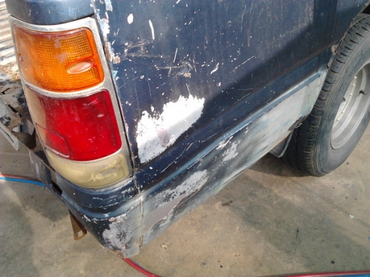 ขายตัด ก่อนทำสวย กระบะแค็ป มังกรทอง2.5ยอดนิยม ISUZU SPACECAB 2.5 SL ปี38/95(จดช้า) เครื่องเดิม4JA มังกรทอง2.5 แห้งดีไม่เยิ้ม แรง ประหยัด ช่วงล่างเดิมๆแน่นๆคัสซีสวยเดิมไม่มีผุไม่ดาม กระบะมีผุนิดๆ สีบางเดิมๆไม่สวยมีผุบ้างนิดหน่อย ภายในดี คอนโซลครบ พ.พาวเวอร