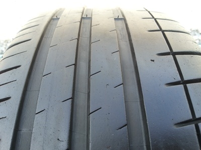 ขายยาง185/55/15 ปี 2010 MICHLIN Pilot Sport3  1  ชุด