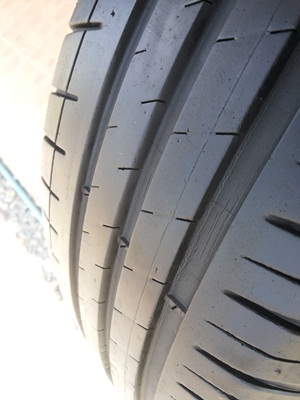 ขายยาง185/55/15 ปี 2010 MICHLIN Pilot Sport3  1  ชุด