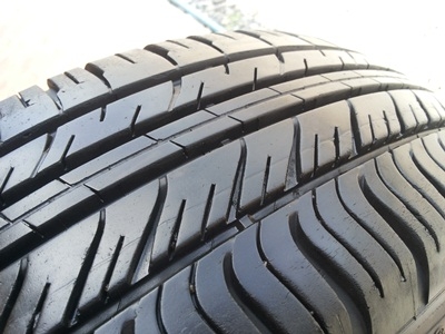 ขายยาง175/65/15 ปี 0710 MICHLIN ENERGY XM1   1  ชุด