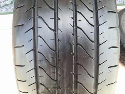 ขายยาง215/55/17 ปี 2212 DUNLOP SP 270   1  ชุด